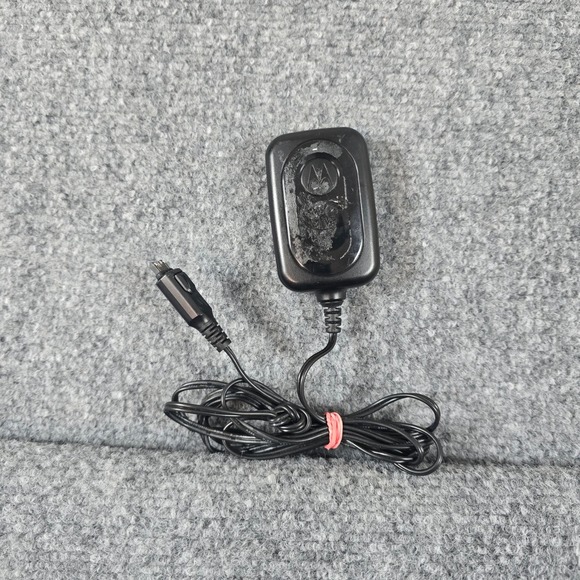 Motorola SPN5037B AC Power Supply Charger Adapter 5.9V 375mA - Picture 1 of 4